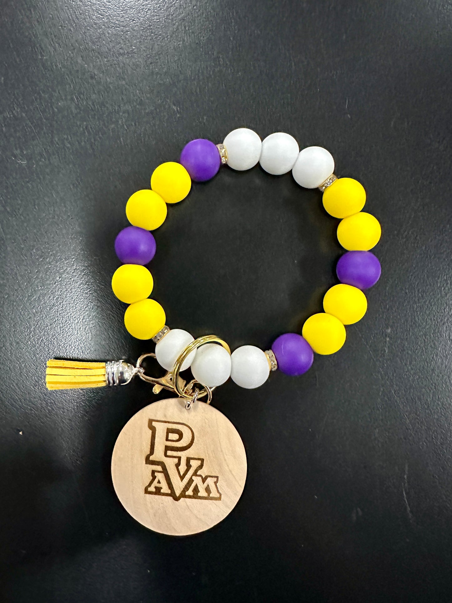 Personalized silicone wristlet