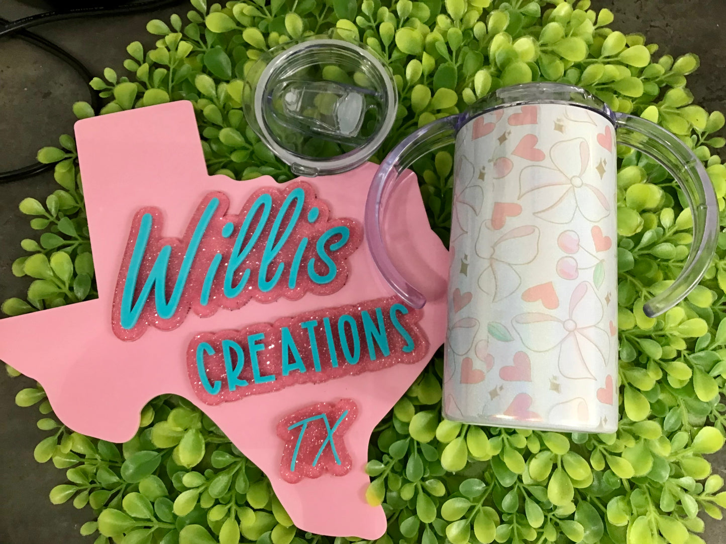 Bows 2 in 1 cup